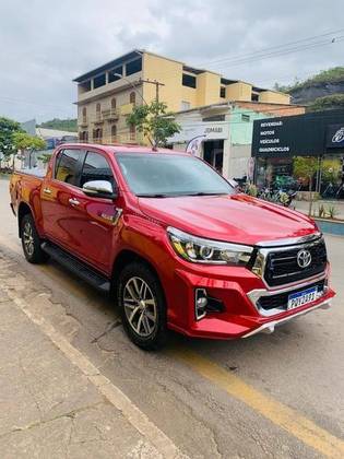 TOYOTA HILUX 2.8 SRX 4X4 CD 16V DIESEL 4P AUTOMÁTICO